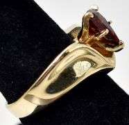 Amazing 14K Yellow Gold Red Garnet and Diamond Ring