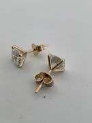 BRAND NEW 4.00 CARATS LAB GROWN DIAMOND STUDS. 14K YELLOW GOLD