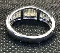 18K WHITE GOLD NATURAL BAGUETTE CUT DIAMOND WEDDING BAND