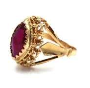 14kt Yellow gold marquise garnet cocktail ring