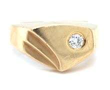 Nicely Styled 14K YG Man's Ring with 1/5 Ct. Diamond