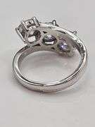 Dazzling 3.65 Ct Vvs1 White G-H Fire Moissanite Ring