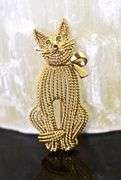 Whimsical 14K Yellow Gold Cat Brooch