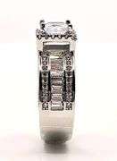 Sparkling 14 Kt White Gold Plate 2.15 Ct Princess Cut Simulated Diamond Ring