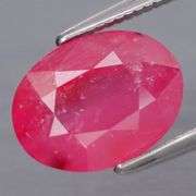 Heated only! 2.91ct top reddish pink Mozambique Ruby!
