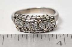 Sparkling Diamond Ring in 18K White Gold