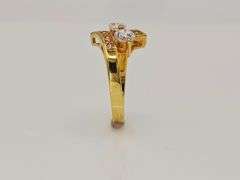 Sparkling 14 K Yellow Gold Plate 2.65 Ctw Lab Simulated Diamond Ring