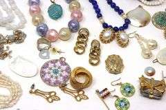 Big group lot of mixed custom jewelry