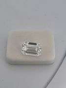 I.G.I CERTIFIED 3.02 CARAT EMERALD CUT DIAMOND