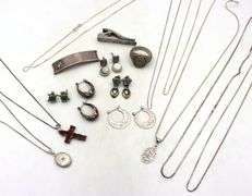 Group lot of Vintage 925 sterling silver mixed jewelry