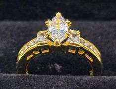 Ladies Sparklin14 Kt Tri-Layered Yellow Gold Plated Rare Marquis Cut Lab Simulated Diamond Ring