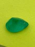 CERTIFIED NATURAL GREEN EMERALD . PEAR CUT