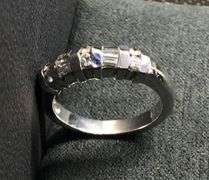 14K WHITE GOLD NATURAL DIAMOND WEDDING BAND