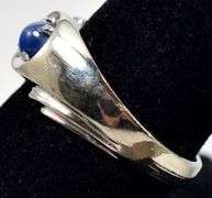 Wonderful 10K White Gold Star Sapphire Gemstone Ring
