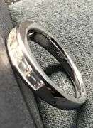 PLATINUM NATURAL DIAMOND WEDDING BAND