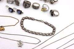 Big Group lot of vintage 925 sterling silver mixed jewelry