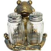 Frog Glass Salt and Pepper Shaker