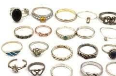 Group lot of Vintage 925 sterling silver rings