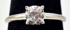 Sparkling 14K White Gold Solitaire Diamond Ring
