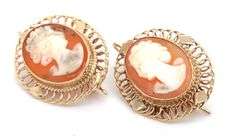 14kt Yellow gold Cameo dangle earrings