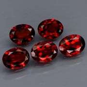 Set of 5 top red eye clean Garnets weighing 7.26 carats