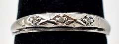 Wonderful Diamond Ring in 10K White Gold