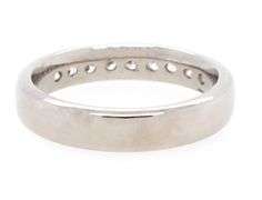 0.25ctw Diamond Channel Set Wedding Band Ring in Platinum