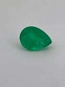 CERTIFIED NATURAL GREEN EMERALD . PEAR CUT