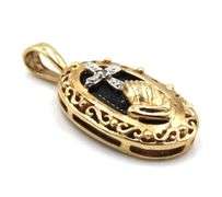 10kt Yellow gold black onyx diamond praying hands pendant
