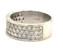 14kt White gold 0.95ctw diamond pave band