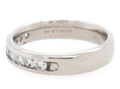 0.25ctw Diamond Channel Set Wedding Band Ring in Platinum