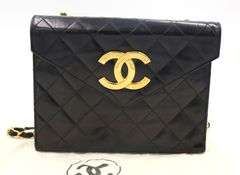 '86-'89 Chanel Vintage Classic Patent Flap