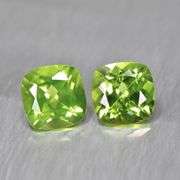 Amazing pair of Pakistan Peridot weighing 3.20cts!