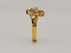 Sparkling 14 K Yellow Gold Plate 2.65 Ctw Lab Simulated Diamond Ring