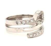 18kt White gold 0.25ctw 3 row heart diamond ring