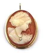 Pretty 14K YG Cameo Broach or Pendant