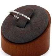 Platinum 0.15ctw shared prong diamond band