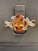 LADIES 18K YELLOW GOLD TOPAZ AND DIAMOND RING