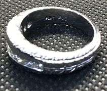 PLATINUM NATURAL DIAMOND WEDDING BAND