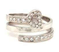 18kt White gold 0.25ctw 3 row heart diamond ring