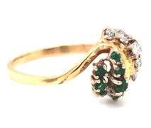 Charming 14K YG Emerald & Diamond Cluster Ring