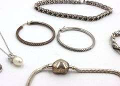 Group of vintage 925 sterling silver mixed jewelry