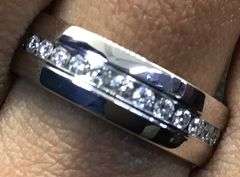 14K WHITE GOLD NATURAL DIAMOND WEDDING BAND