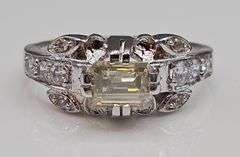 Beautiful 1 Ct VVs1 Peach Fire Moissanite Gemstone Ring