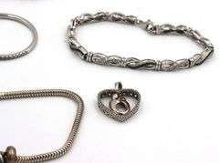 Group of vintage 925 sterling silver mixed jewelry