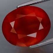 Collectors fiery 8.81ct color shifting Hessonite Garnet!