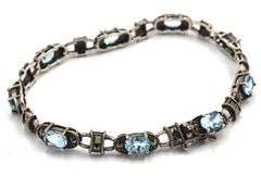 Vintage 925 sterling silver signed blue topaz link bracelet