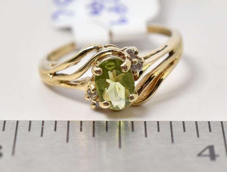 Lavish Peridot and Diamond Ring in 14K Yellow Gold