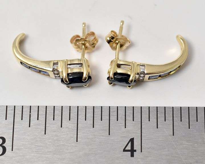 Fantastic Sapphire J-Hoop earrings in 14K Yellow Gold