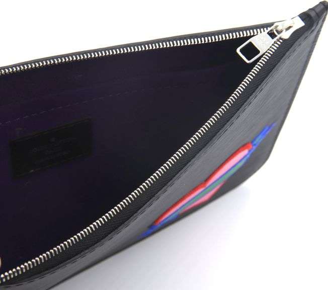Preowned Louis Vuitton Limited Edition Black Epi Wristlet Clutch